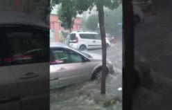 İstanbul Zeytinburnu'nda sel baskını
