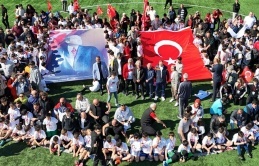 ATAŞEHİR’DE 23 NİSAN'DA BİNLERCE ÇOCUK DOYASIYA EĞLENDİ
