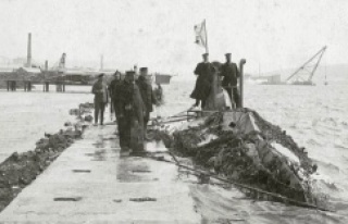 İsveç'in Bulduğu Rus denizaltı 1916'dan...