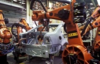Volkswagen'de robot bir işçiyi öldürdü