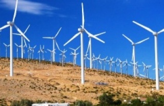 Yenilenebilir enerji rüzgarı devam ediyor