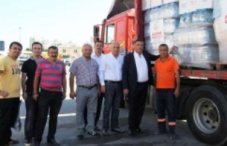 Ataşehir Belediyesin’den Hopa’ya yardım eli