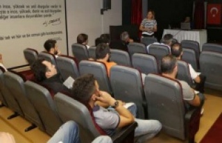 Maltepe'de Kuaförler hijyen eğitiminde