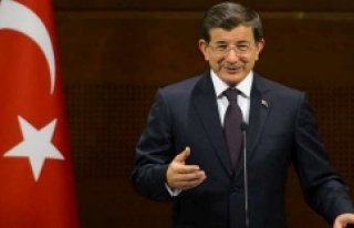 Davutoğlu yeni kabineyi açıkladı