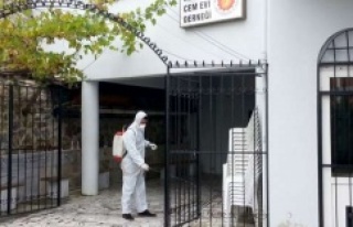 Maltepe’deki ibadethaneler dezenfekte edildi