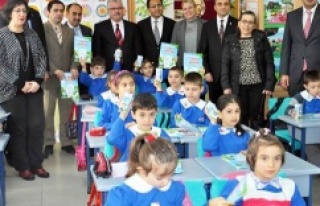 Çankırı'da Okul Sütü Programı Uygulanmaya...