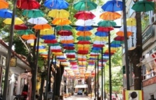 Şemsiye Sokak'taki Şemsiyeler kaldırıldı