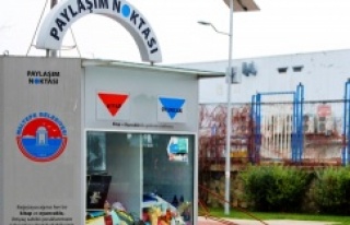 Belediyeden okullara kitap yardımı