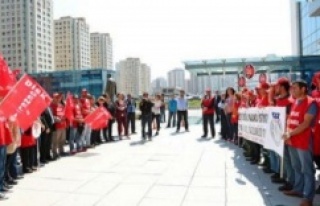 Ataşehir Belediyesi çalışanları 1 Mayıs için...