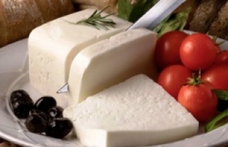 Sağlıklı bir yaşam için peynir tüketin!