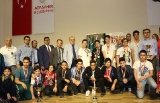 Ataşehir Satranç Turnuvasında kazananlar belli...