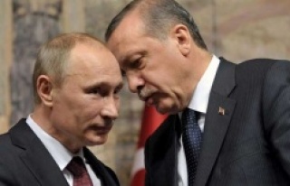 Financial Times: Putin Türkiye ve NATO'yu birbirine...