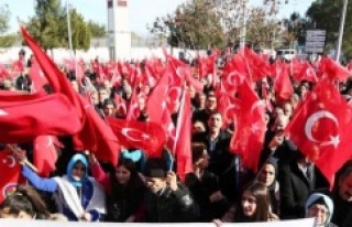 Diyarbakır’da Terör Protestosu