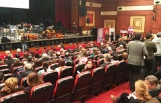 Ataşehir'de Üç Okul Bir Konser