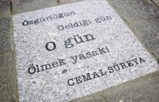 CEMAL SÜREYA KADIKÖY’DE ANILIYOR