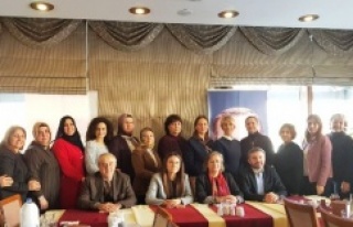 Ak Parti Ataşehir İlçe Kadın Kolları Okul Müdireleri...