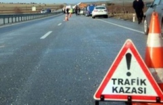 Ataşehir'de Trafik Kazası Açıklaması 2 Yaralı