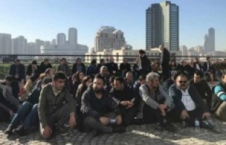 Ataşehir Belediyesi taşeron işçileri oturma eylemi...