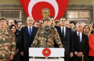 Erdoğan, sınır birliklerine askeri kamuflajla seslendi