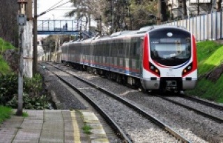 Halkalı-Gebze Banliyö Hattı'nda test treni...