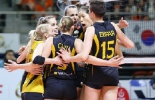 VakıfBank'tan şampiyonluğa dev adım