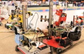 Yapay zekalı robotlar TEKNOFEST'te yarışacak