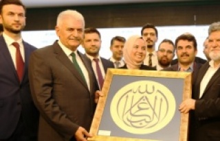 Binali Yıldırım Emin Grup İftar Davetine Katıldı