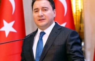 Ali Babacan AK Parti'den istifa etti