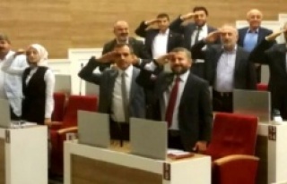 AK Parti Ataşehir Belediye Meclis Grubu'ndan...