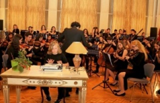 Ataşehir ve Monheim gençlerinden Muhteşem Konser