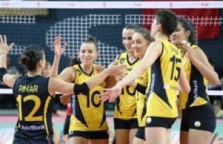 VakıfBank'tan ligde 3'te 3