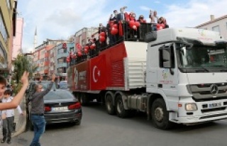 ATAŞEHİR’DE CUMHURİYET COŞKUYLA KUTLANIYOR