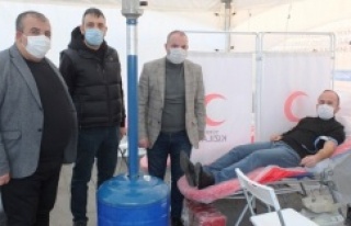 MHP Ataşehir İlçe Başkanlığı kan bağışına...