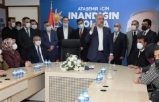 Osman Nuri Kabaktepe, AK Parti Ataşehir İlçe teşkilatını...