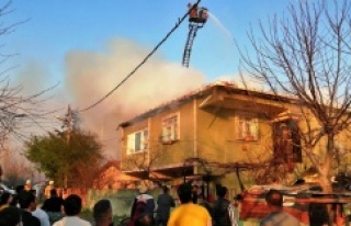 Ataşehir'de Korkutan yangın