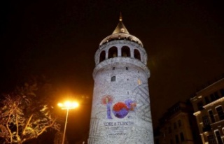 GALATA KULESİNDE GÖRSEL ŞÖLEN YAŞANDI