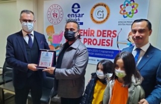 Ataşehir Ders Kafe Projesinin kapanışı törenle...