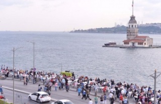 TÜRKİYE’NİN EN BÜYÜK İFTAR SOFRASI ÜSKÜDAR’DA...