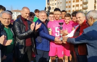 Ataşehir U-17 Futbol Turnuvası Sona Erdi