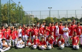 ATAŞEHİR BELEDİYESİ YAZ SPOR EĞİTİMLERİ BAŞLADI