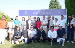 Liberty Golf Turnuvası’nın şampiyonu Fatih Biçer...