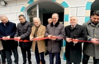 Ataşehir'de Esatpaşa Hacılar Camii dualarla...