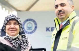 Tüm mahalleyi ikna etti kentsel dönüşüm başladı