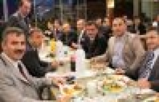 Ak Parti İl Genel Meclisi Gurup Toplantısı Ataşehir’de...