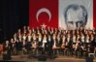 Ataşehir Belediyesi TSM Korosu’ndan Muhteşem Konser
