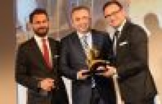 Ataşehir Bulvar 216 ofis projesine ödül