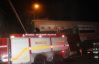Ataşehir Yenisahra'da Korkutan Yangın