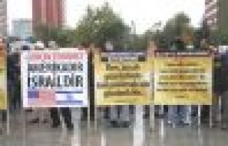 Ataşehir'de Filim Protesto Edildi