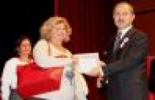 Ataşehir’de Öğretmenler Günü Kutlandı