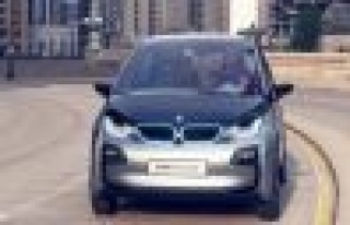 BMW ‘online’ otomobil satacak